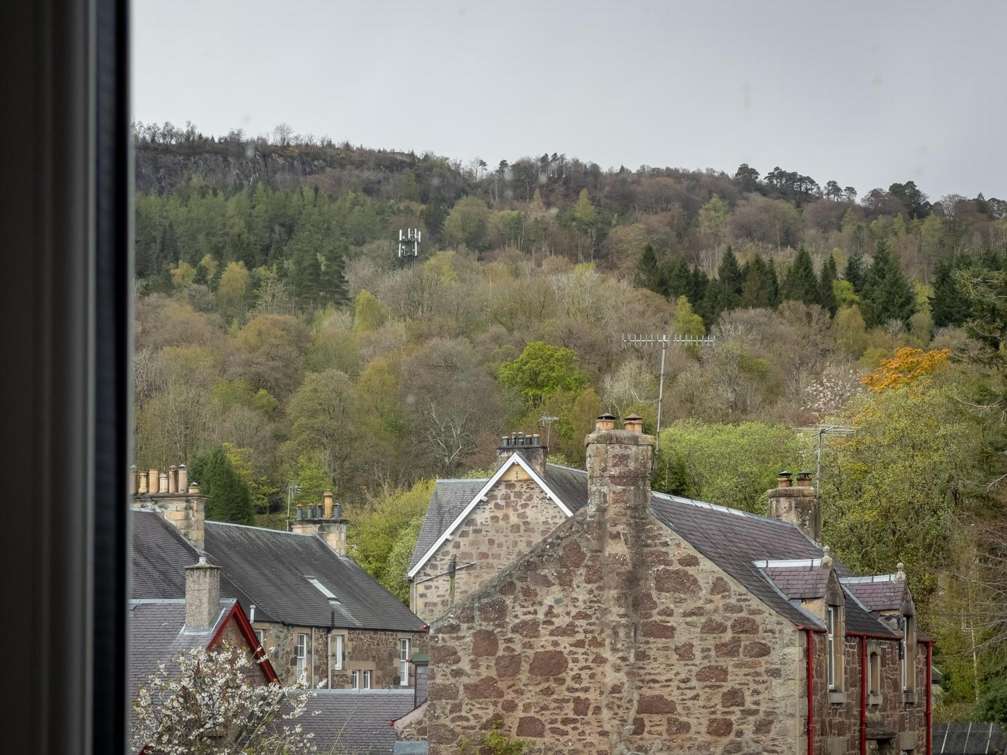 The Crags Hotel Callander Exterior foto