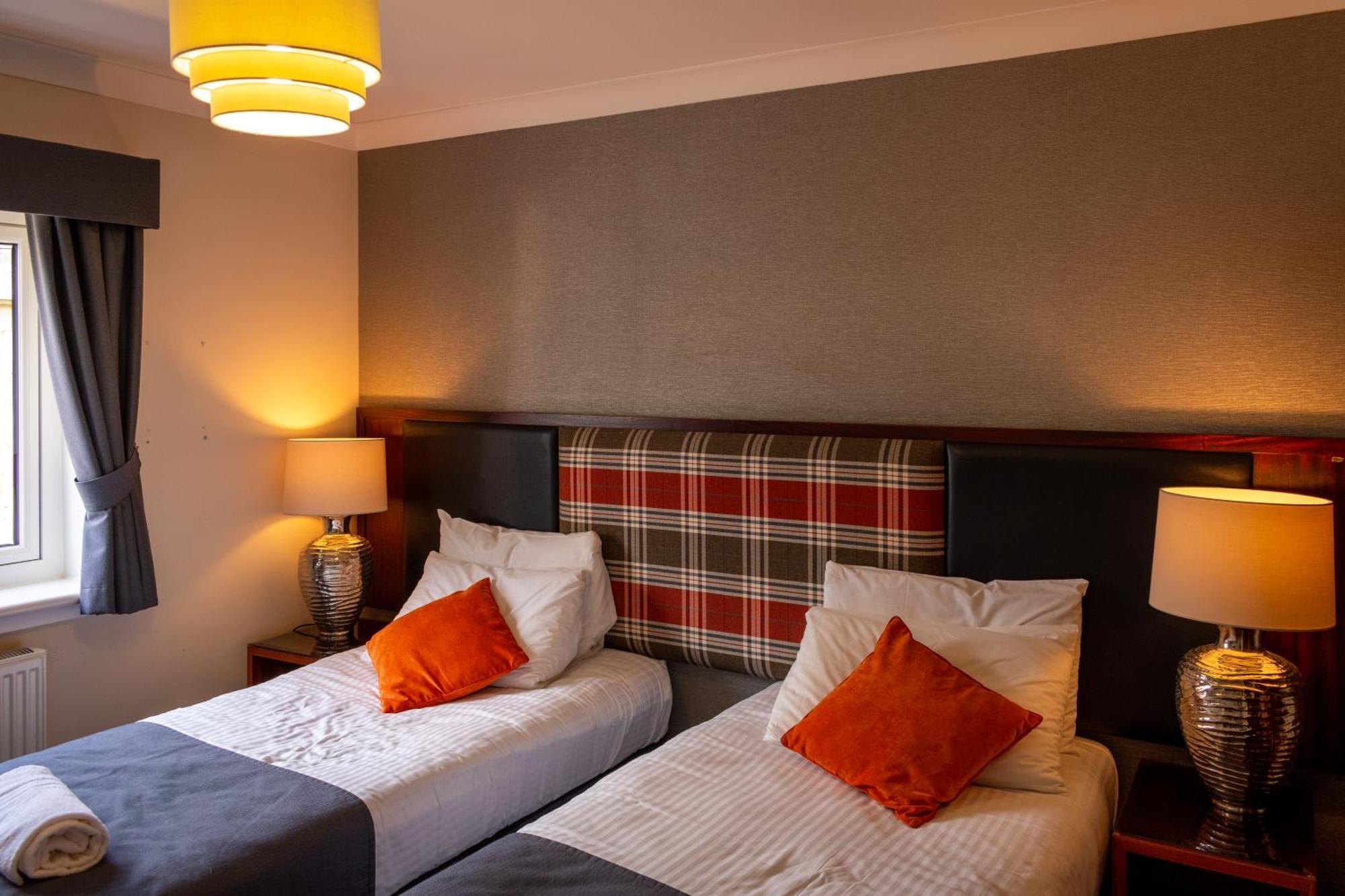 The Crags Hotel Callander Exterior foto
