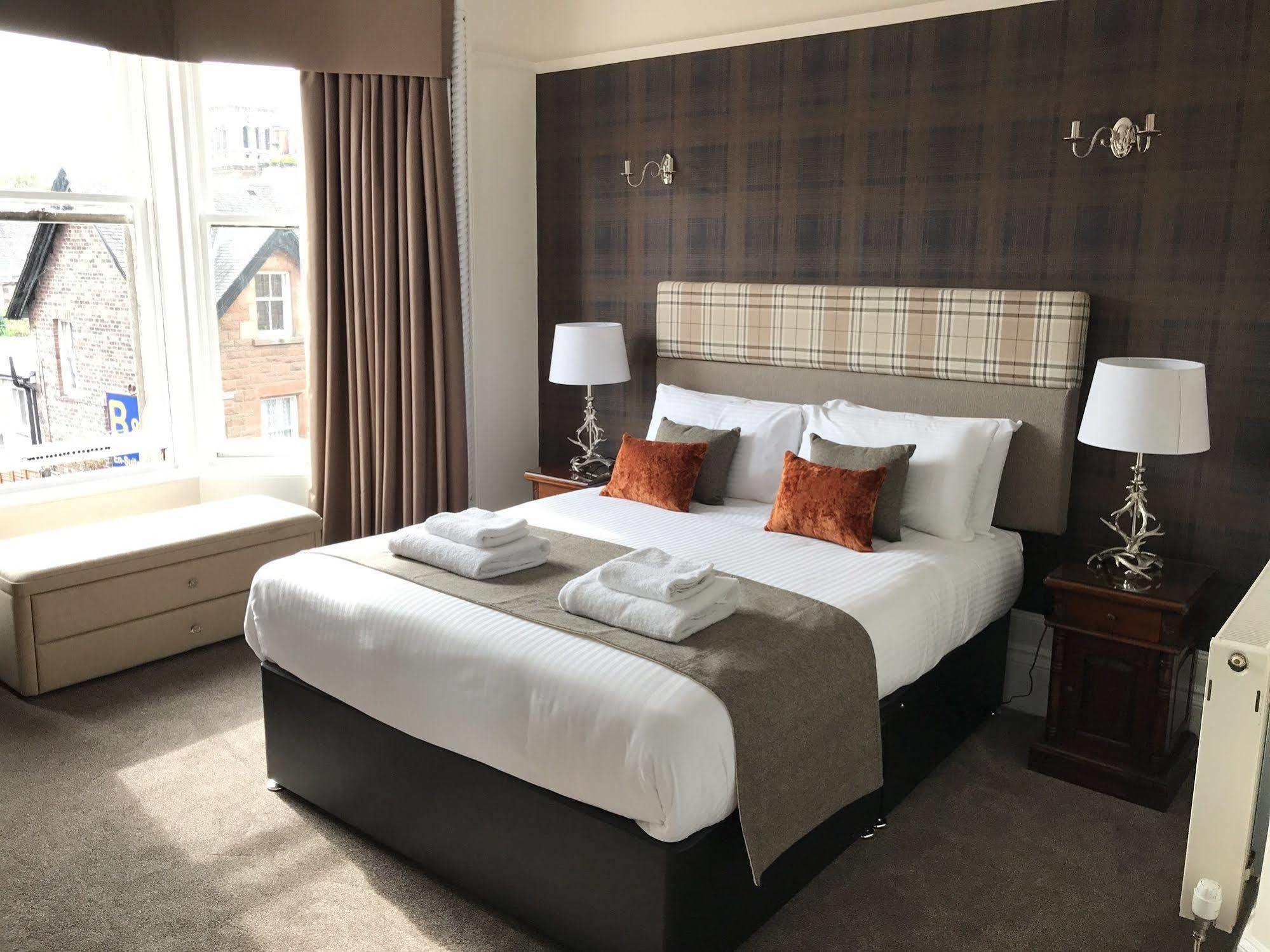 The Crags Hotel Callander Exterior foto